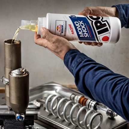 IPONE ulje za zadnji amortizer Monoshock Fluid 1L