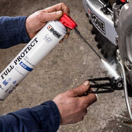 IPONE sprej za zaštitu metalnih i električnih delova Spray FULL PROTECT 250ml